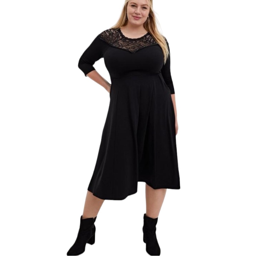 Torrid Super Soft & Lace Yoke Black Midi Dress with Pockets W-621 Plus Size 1X
